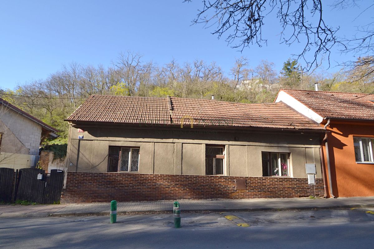 Prodej rodinného domu 90 m², pozemek 304 m²